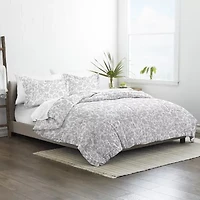 Casual Comfort Patterned Lightweight Comforter Sets