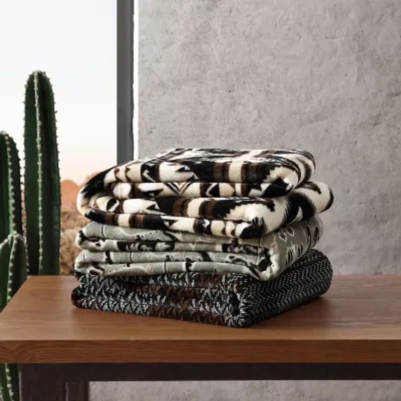 Wrangler Knockin' Boots 50x60 Washable Throw