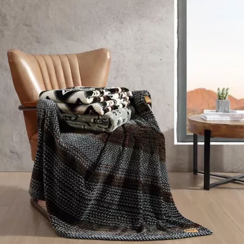 Wrangler Knockin' Boots 50x60 Washable Throw