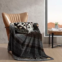 Wrangler Knockin' Boots 50x60 Washable Throw