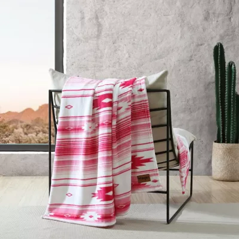 Wrangler Coyote Sands 50x60 Washable Throw