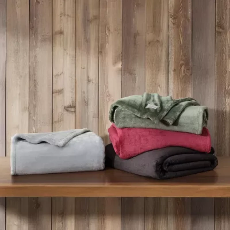 Eddie Bauer Washable Throw