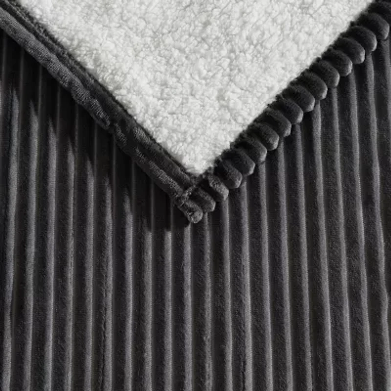 Eddie Bauer Washable Throw