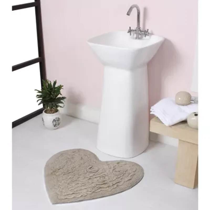 Home Weavers Inc Bellflower Heart Bath Rug