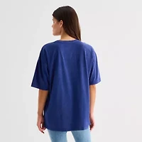 Frosty Oversized Womens Juniors Crew Neck Short Sleeve Regular Fit Graphic T-Shirt