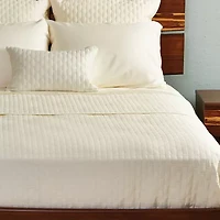 Bedvoyage Rayon from Bamboo Hem Coverlet