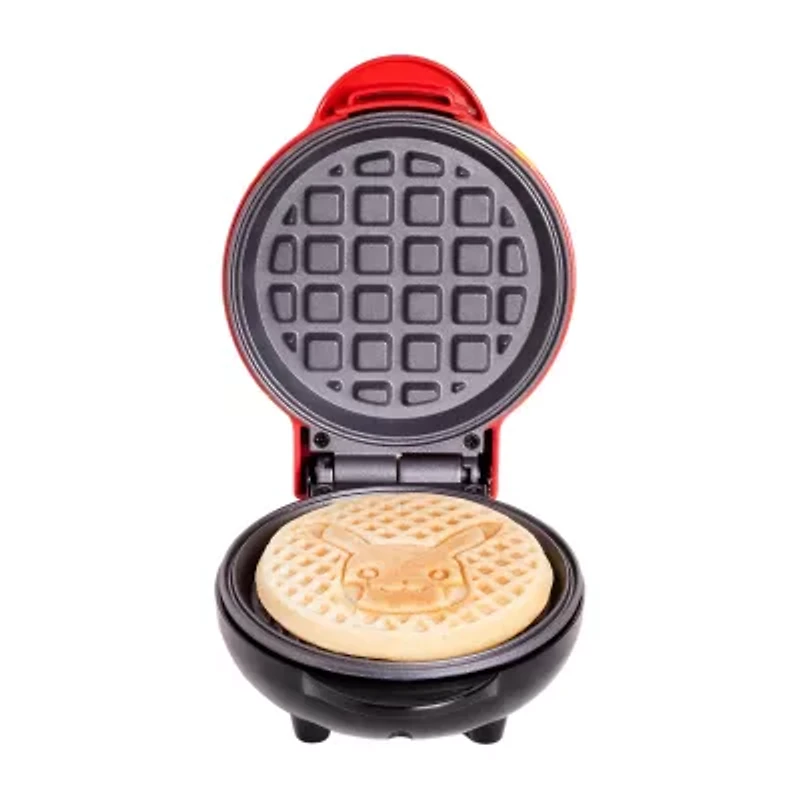 Uncanny Brands Pokémon Pikachu Mini Waffle Maker - Pokémon Kitchen Appliance
