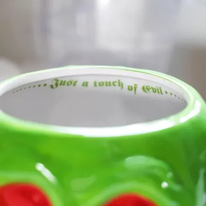 Disney Collection Poison Apple 20 Ounce Mug Evil Queen Coffee Mug