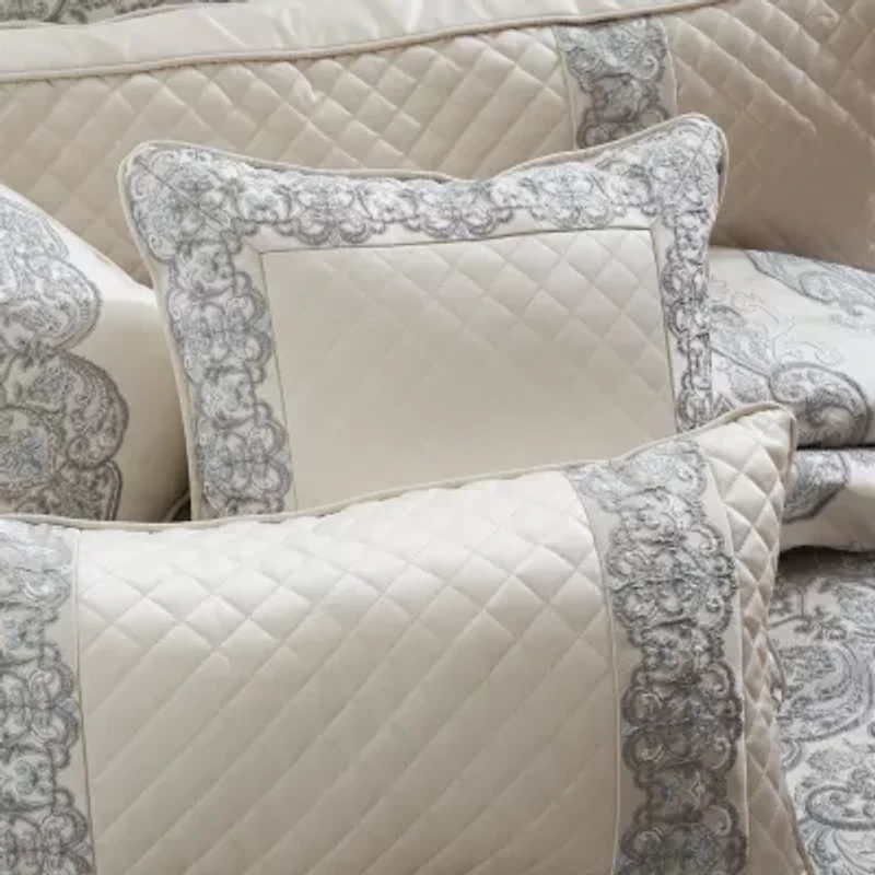 Queen Street Avelina Square Throw Pillow