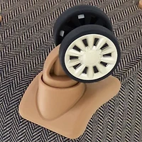 London Fog Kensington 28" Softside Luggage