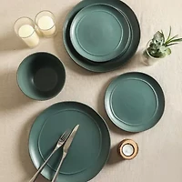 Stone + Lain Infinity 4-pc. Stoneware Dinnerware Set