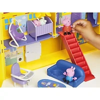 Hasbro Peppa Family Bundle Dollhouse