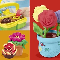 Hasbro Play-Doh Blooming Flowers Playset And Lil Flowers Bundle 19-pc. Dough