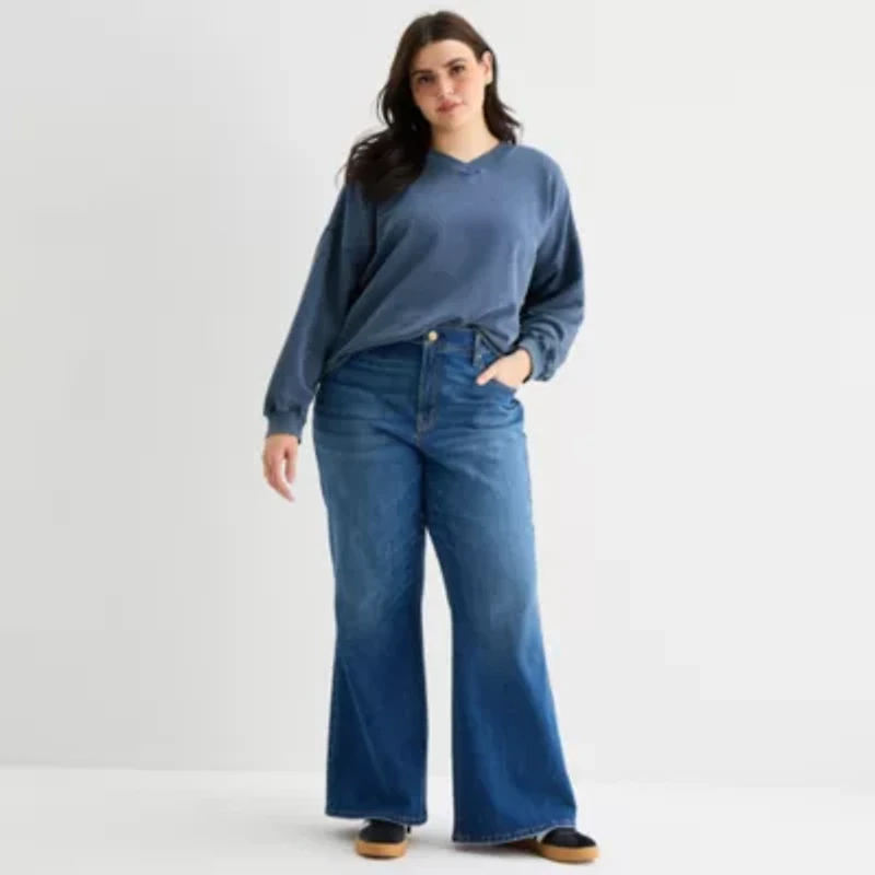 a.n.a Womens Plus V Neck Long Sleeve Sweatshirt