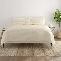 Casual Comfort Premium Ultra Soft Herringbone Pattern Quilted Coverlet Set