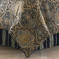 Five Queens Court Palmer 4-pc. Damask + Scroll Comforter Set