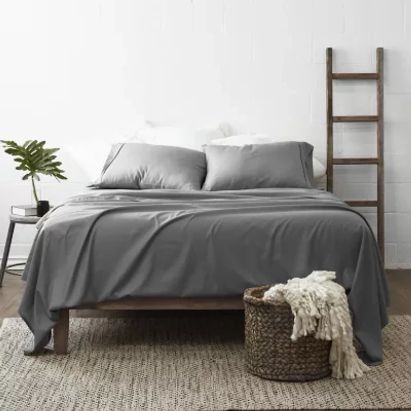 Casual Comfort™ Premium Ultra Soft Chevron Microfiber Wrinkle Free Sheet Set