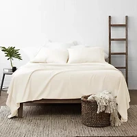 Casual Comfort™ Premium Ultra Soft Chevron Microfiber Wrinkle Free Sheet Set