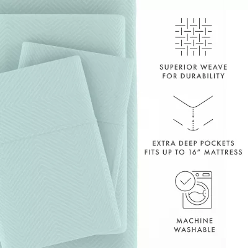 Casual Comfort™ Premium Ultra Soft Chevron Microfiber Wrinkle Free Sheet Set
