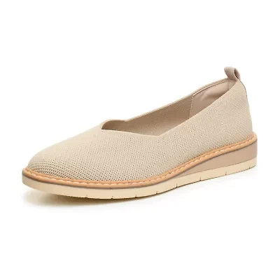 TARYN by ROSE Flats Womens Almond Closed Toe Loafers