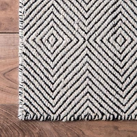nuLoom Hand Woven Ago Rug