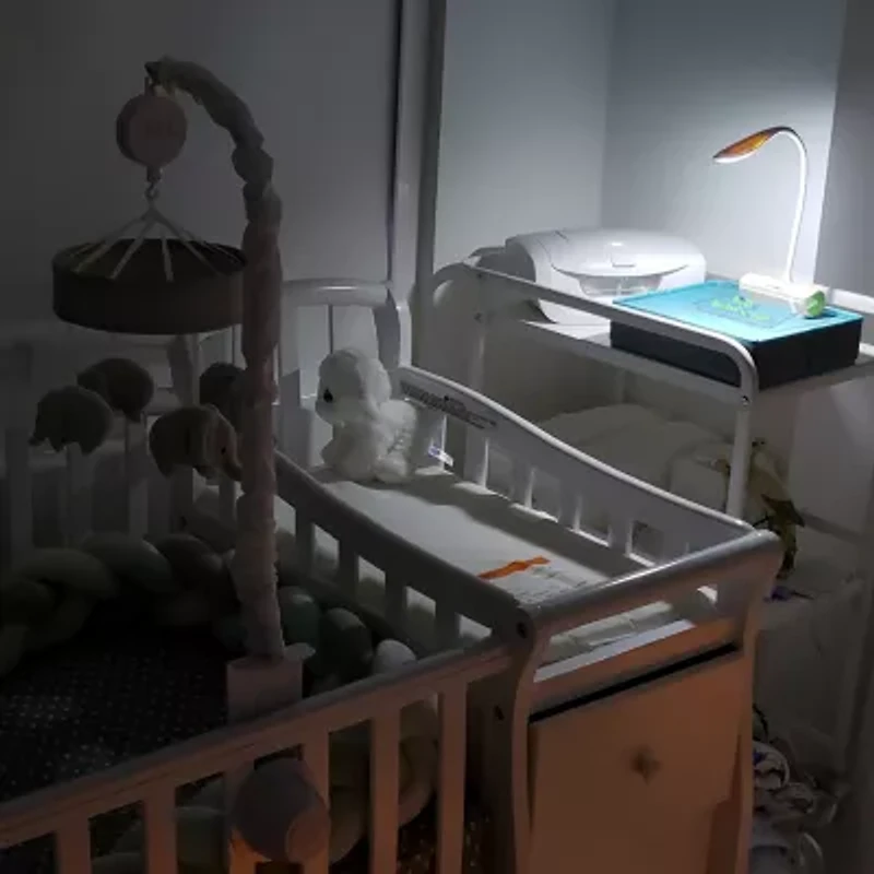 LINSAY® Smart LED Lamp Touch Kids Toy with Notepad Lighting and 2 USB Charger Multi-Charging Station