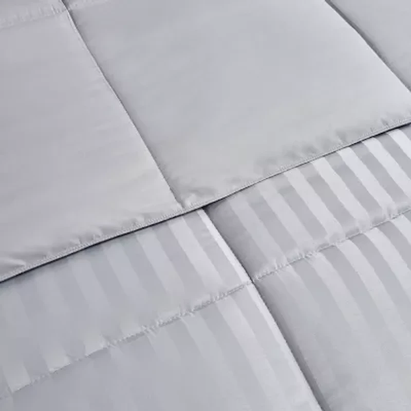 Kathy Ireland Purple Midweight Down Alternative Comforter