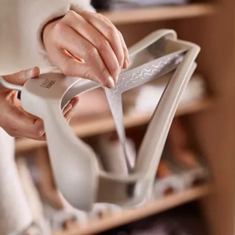 Joseph Joseph  Orderly 4-pc. Hangers