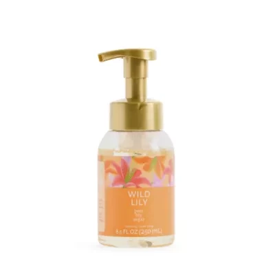 Distant Lands 8 oz. Wild Lily Foaming Hand Soap