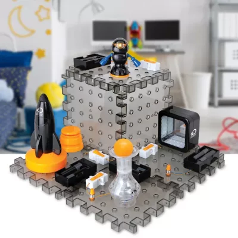 Discovery #Mindblown Action Circuitry Electronic Experiment STEM Set