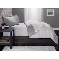 Supreme Elegance 1000TC Down Alternative Comforter