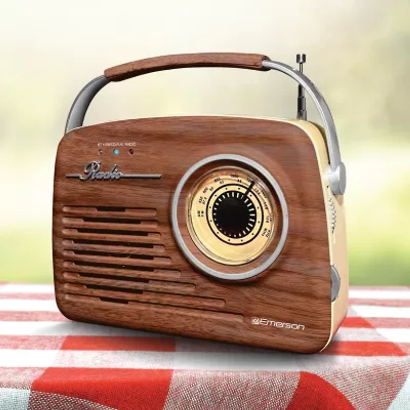 Emerson retro am/FM Radio With Bluetooth compatibility