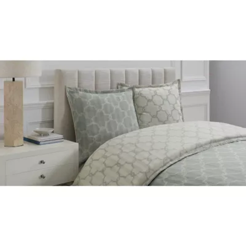 Liz Claiborne Adelaide 3-pc. Comforter Set