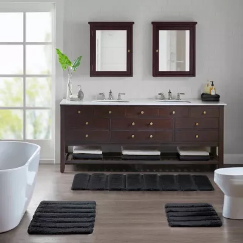 Madison Park Tufted Pearl Channel Soft Solid Bath Rug