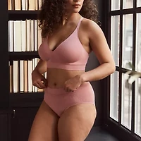 Bali Comfort Revolution Modern Seamless Wireless Full Coverage Bra-Df3380