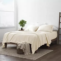 Casual Comfort™ Premium Ultra Soft Chevron Microfiber Wrinkle Free Sheet Set