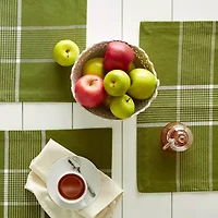 Design Imports Fiesta Green Check 6-pc. Table Linen Set