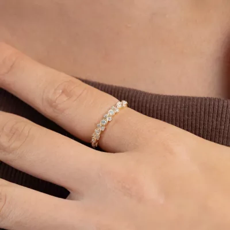 (H / I1) Womens 1/4 CT. T.W. Lab Grown White Diamond 10K Gold Anniversary Band