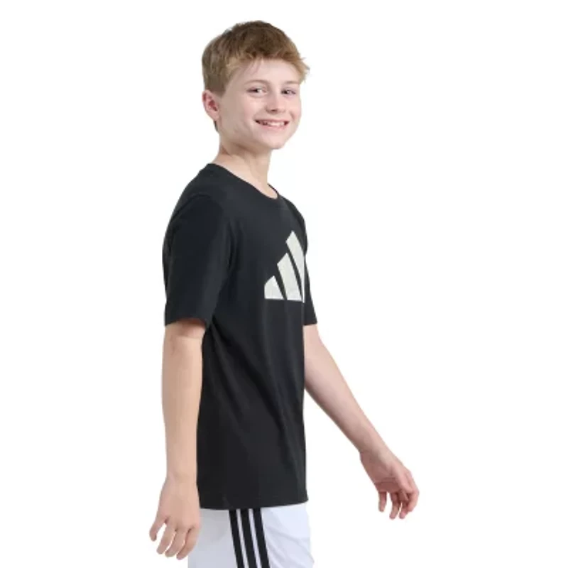 adidas Big Kid Boys Crew Neck Short Sleeve Regular Fit Graphic T-Shirt