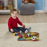 Melissa & Doug Take-Along Farm Play Mat 10-pc. Toy Playset