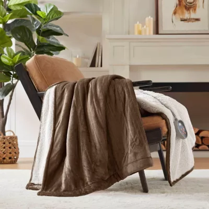 Woolrich Heated Plush To Berber Electric Midweight Blanket