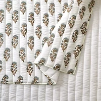 Laurel & Mayfair Mughal Flower Block Print 3-Piece 3-pc. Floral Quilt Set