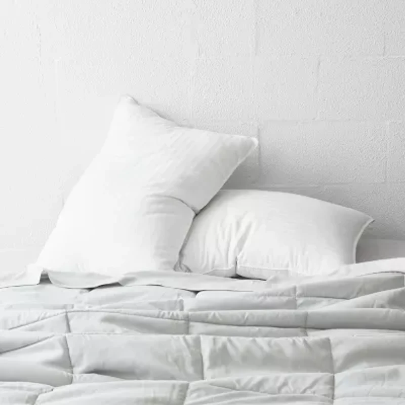 Casual Comfort Plush 2-Pack Bed Pillow