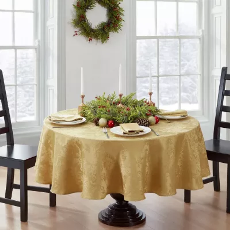 Elrene Home Fashions Poinsettia Elegance Round/Oval Tablecloth