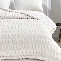 Linery Ruched Faux Fur Washable Reversible Midweight Throw