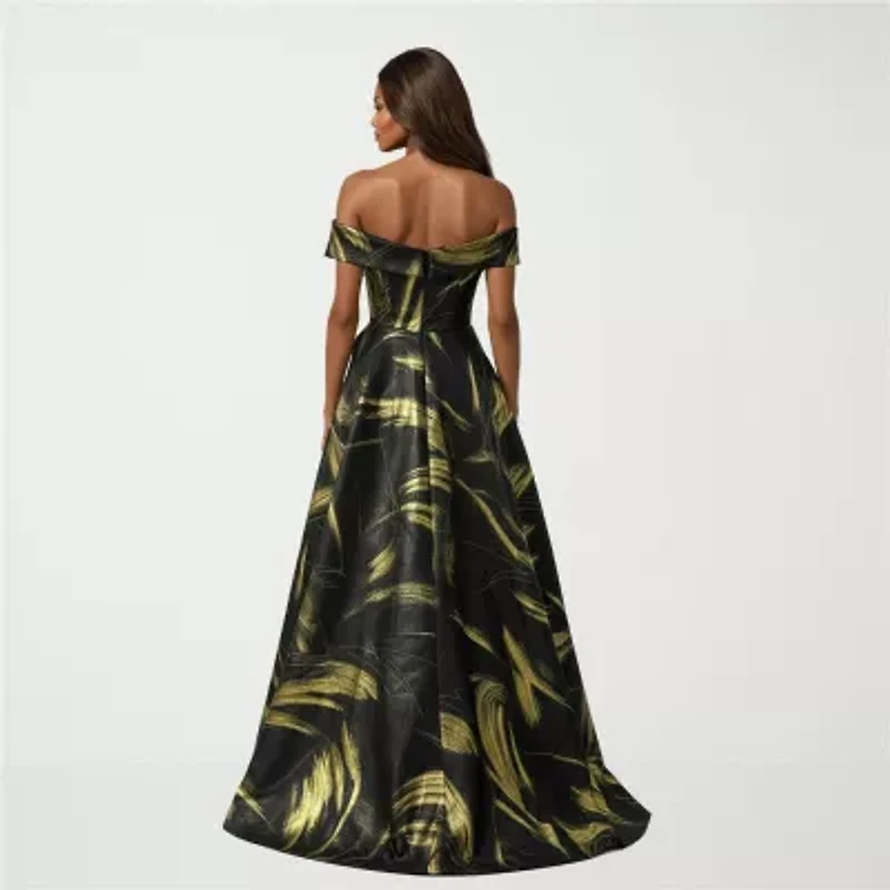 Rene by Ruiz Collection Womens Short Sleeve Evening Gown