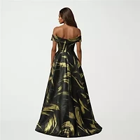 Rene by Ruiz Collection Womens Short Sleeve Evening Gown