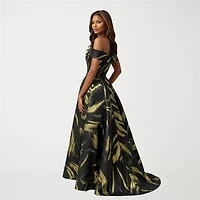 Rene by Ruiz Collection Womens Short Sleeve Evening Gown