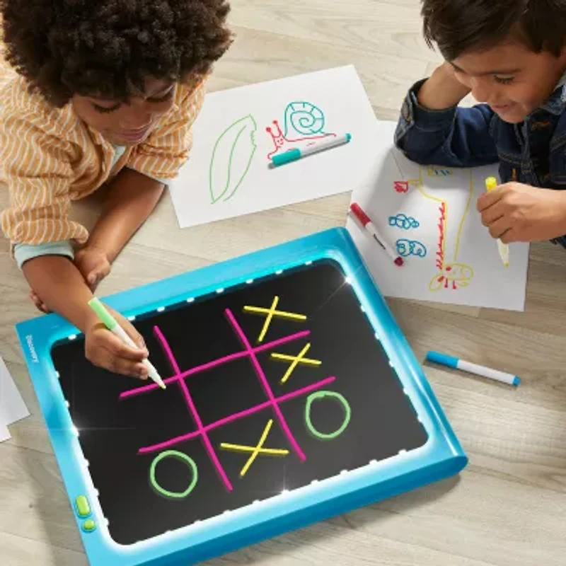 Discovery Kids Glow Easel Dual-Sided Art Station