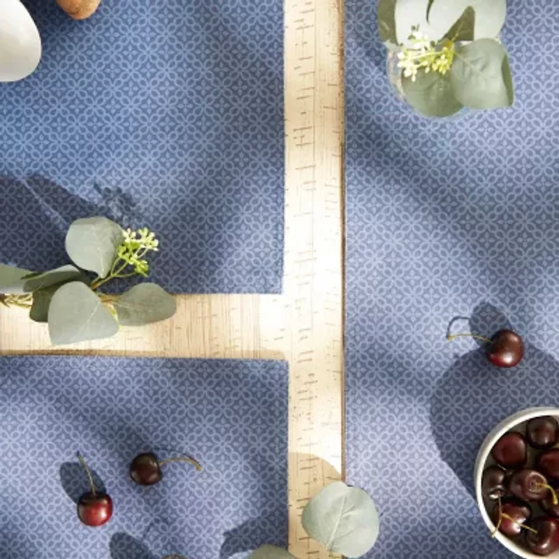Design Imports French Blue Tonal Lattice Print Outdoor 6-pc. Placemat